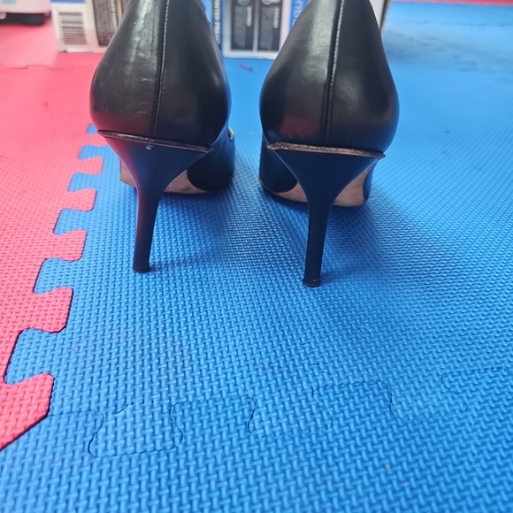 Amalfi Black Pointed Heels Pumps Size 8B - Picture 5 of 9